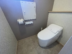 トイレ交換工事